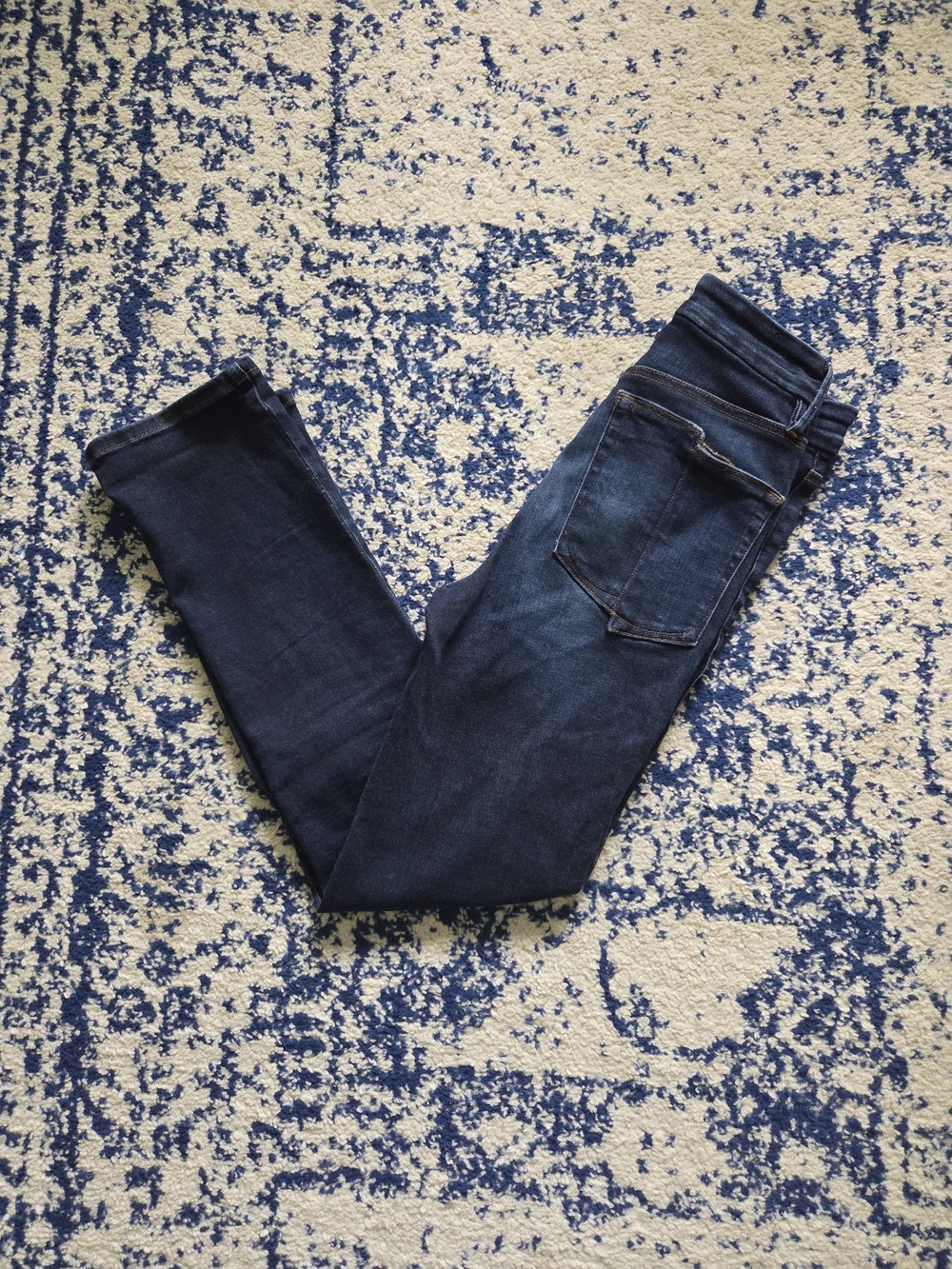 Good American Dark Indigo Skinny Jeans - Picture 8 of 8